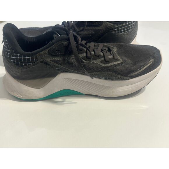 Saucony Women's Endorphin Shift 2 Running Shoes, 9.5 Medium use - Picture 2 of 5